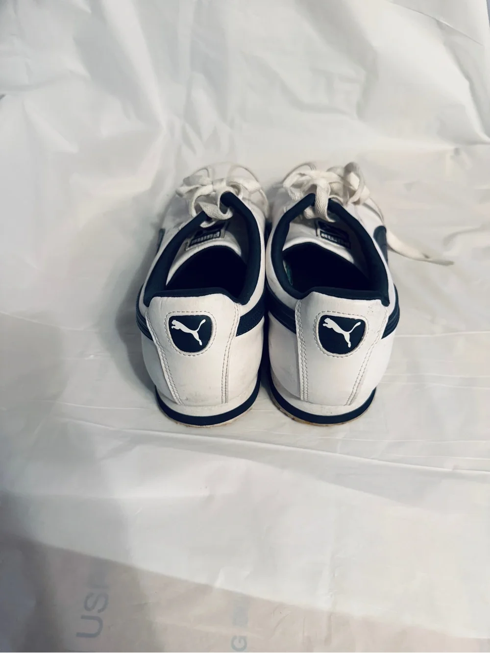Puma Roma Classic White Navy Blue Sneakers Men’s Size 11.5 Retro Shoes
